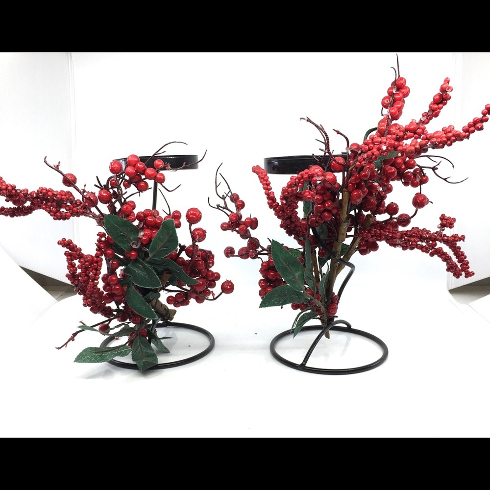 Faux Lingonberry Christmas Holiday Candle Holder